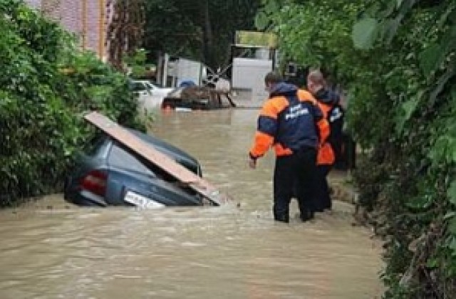 Четирима души загинаха при наводнения в руския Краснодарски край