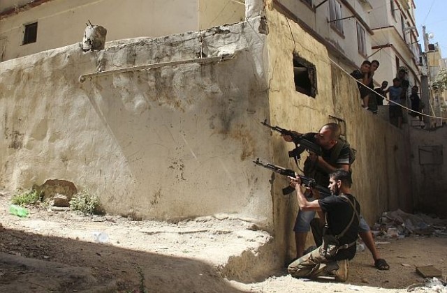 Подновени са престрелките в ливанския град Триполи