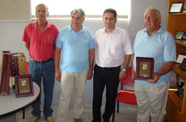 Анхиалци в Неа Анхиало