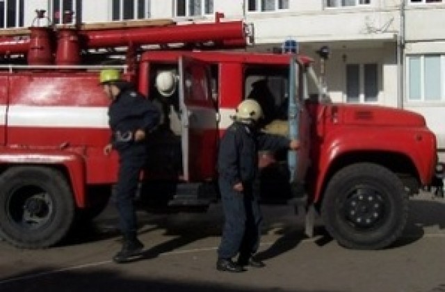Мъж почина при ремонт на покрив