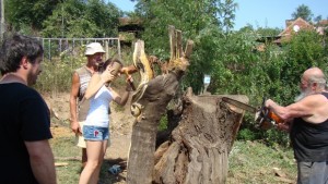 Възраждат срещите на резбарите в берковското село Слатина