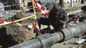 Подмяната на водопровод по Хасковска няма да затвори пътя