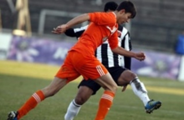 Илия Миланов се връща в строя, Стоичков ще разчита на най-доброто