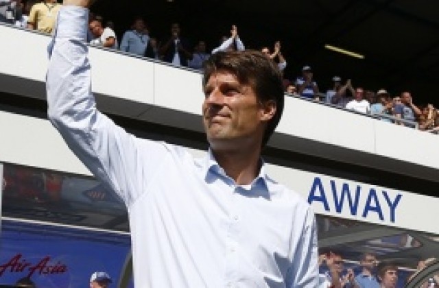 ВИДЕО: Суонси продължава с блестящото си представяне