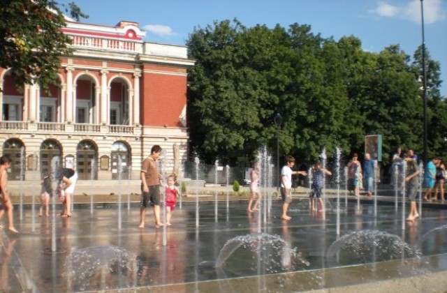 Рекорд от 40.2 градуса измерен в Русе днес