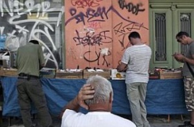 Тройката пак поставя под лупа гръцката икономика