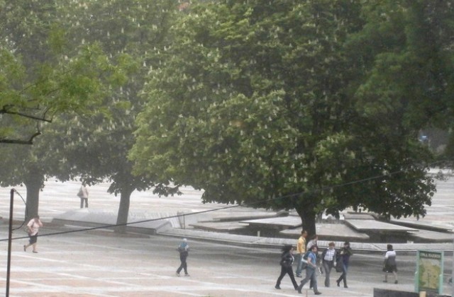 Шест области с оранжев код, заради силен вятър