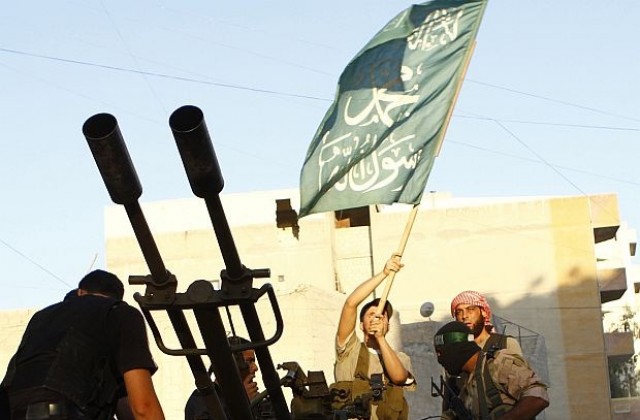 САЩ са основният играч срещу Сирия, а останалите са техни инструменти, твърди Муалем