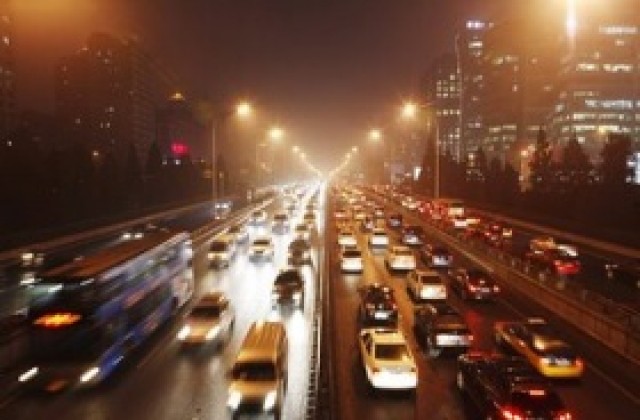 Един милион души чакат за регистрационни номера в Пекин