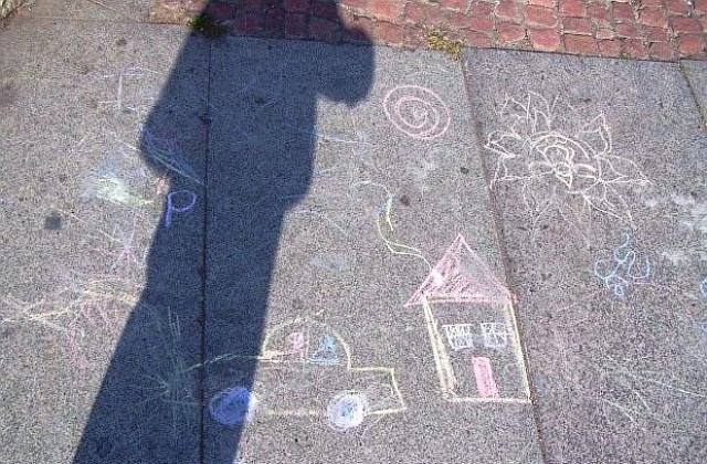 Разбиха международна педофилска група, в ареста е мъж от Смолян