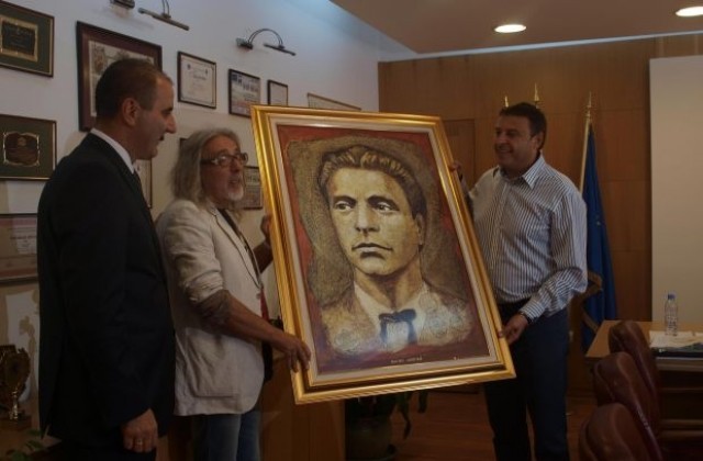 Именит художник подари на Камбитов портрета на Левски по заръка на Цветанов