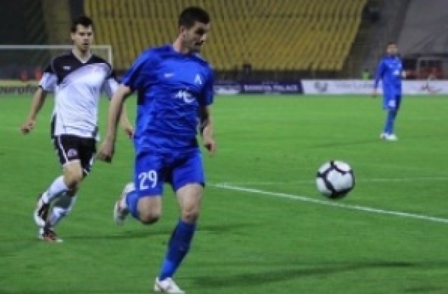 Етър-24 преговаря с бивш нападател на Левски