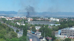 Сухи треви пламнаха в квартал Орландовци