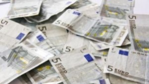 Елиза 1999 ще изработва и монтира сама спирките от концесията