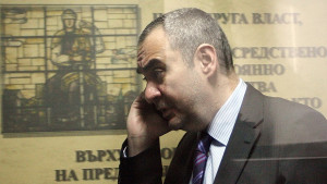 Разследват евентуалната престъпна група за кокаина на Св Николай