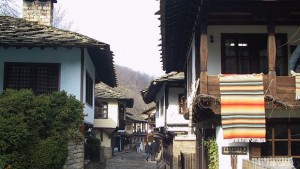 Цецка Цачева ще открие панаира на занаятите в Етъра