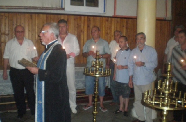 Почитат с панихида смъртта на Ванче Михайлов и Тодор Александров