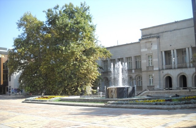 Остава слънчево