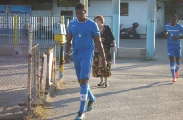 Левски продължава тестовете на Кристоф Ловински