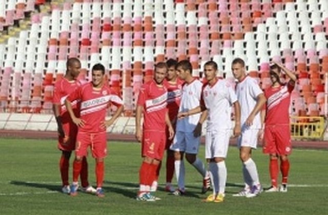 ЦСКА ще играе контрола с Банско