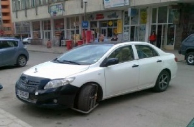 Нови 700 платени паркоместа в Казанлък. Септември - на аванта заради нова наредба