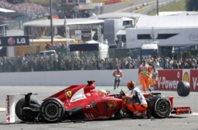 Фернандо Алонсо: Все едно ме връхлетя влак