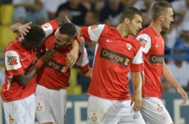 Галчев и Динамо Букурещ допуснаха първа загуба в Румъния