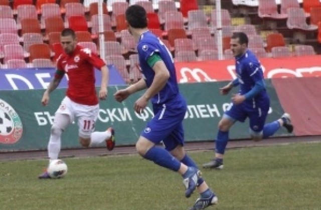 Калиакра би Септември в драматичен мач със спорни дузпи и треньорски червен картон