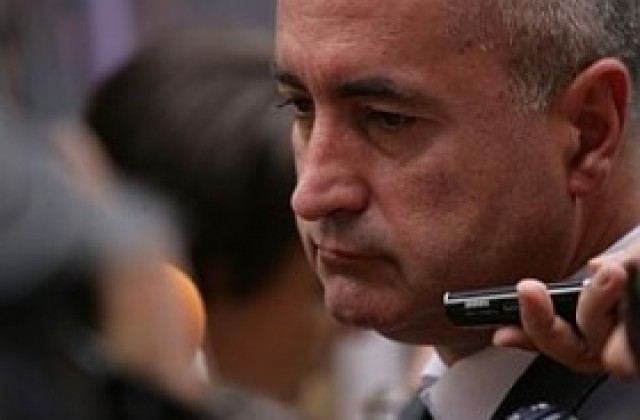 Руски туристи на Чери тур, тепърва идващи у нас, ще плащат повторно почивката си