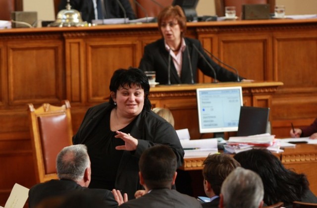 В НС ще изслушат всички кандидати за членове на ВСС от парламентарната квота