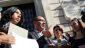 Над 60 000 подписа срещу Софийска вода внесе ВМРО в