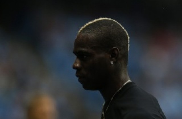 Балотели успешно оперира очите си