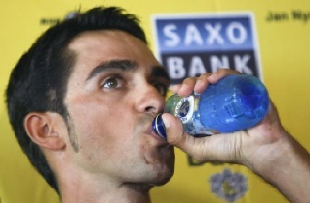 Контадор взе първа етапна победа и поведе в генералното класиране, Петров завърши 71-и