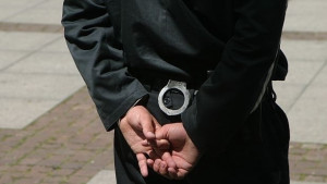 Двама мъже спаха в ареста не спазили полицейски разпореждания