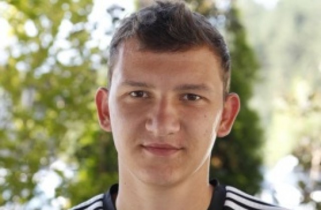 Тодор Неделев отпадна окончателно за мача на младежите с Люксембург