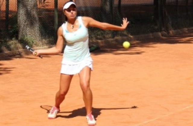 Виктория Томова на полуфинал в София