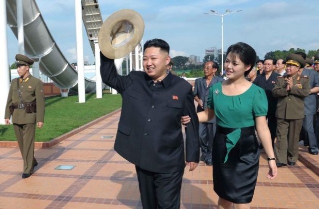 Първата дама на Северна Корея налага своя моден стил