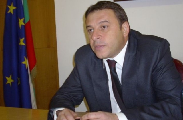 Камбитов иска ВиК да стане общинско дружество