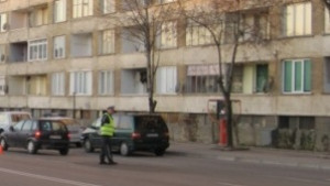 Полицаи дебнат ползваме ли колан на задните седалки