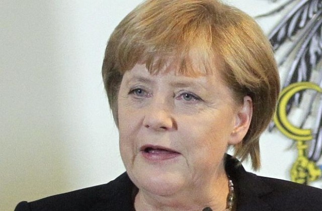 Меркел търси решение да попречи на излизането на Гърция от еврозоната