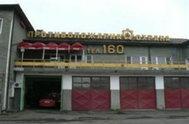 Шест пожара и комбайн гасиха огнеборци от Търговищко