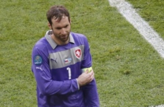 Чех ще се оперира след края на сезона