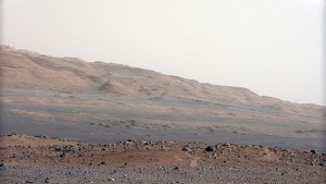 Откриха доказателства за валежи от сух сняг на Марс