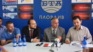 Имамите започват гладна стачка заради районния мюфтия