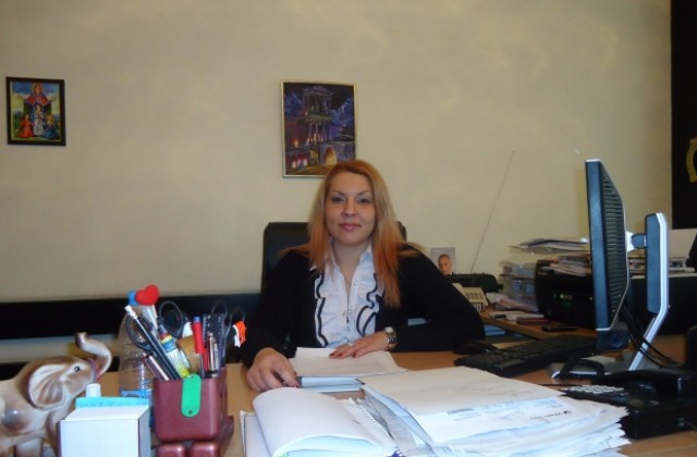 Малтретираното дете остава в Кризисен център за шест месеца