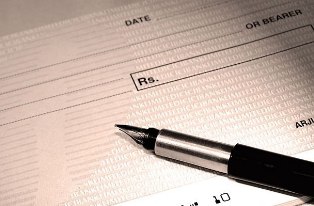 Интернет кампания събра 700 000 долара за тормозена баба