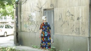 Измамници се представят за социални работници обират възрастни хора