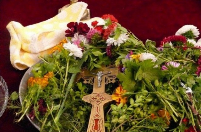 Днес е Кръстовден