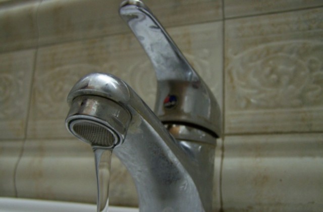 Половината град  - без вода