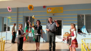 В Павликени откриха ремонтираната детска градина Осми март